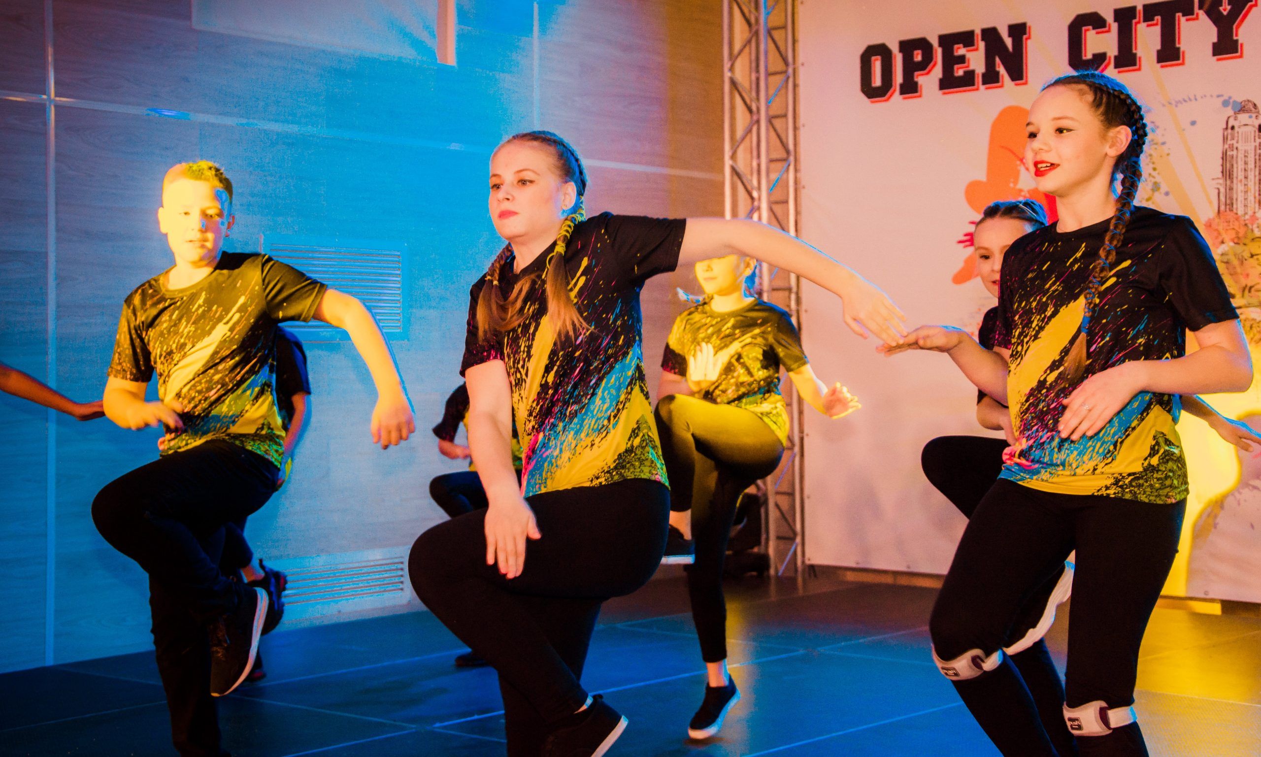 занятия танцами мальчики и девочки