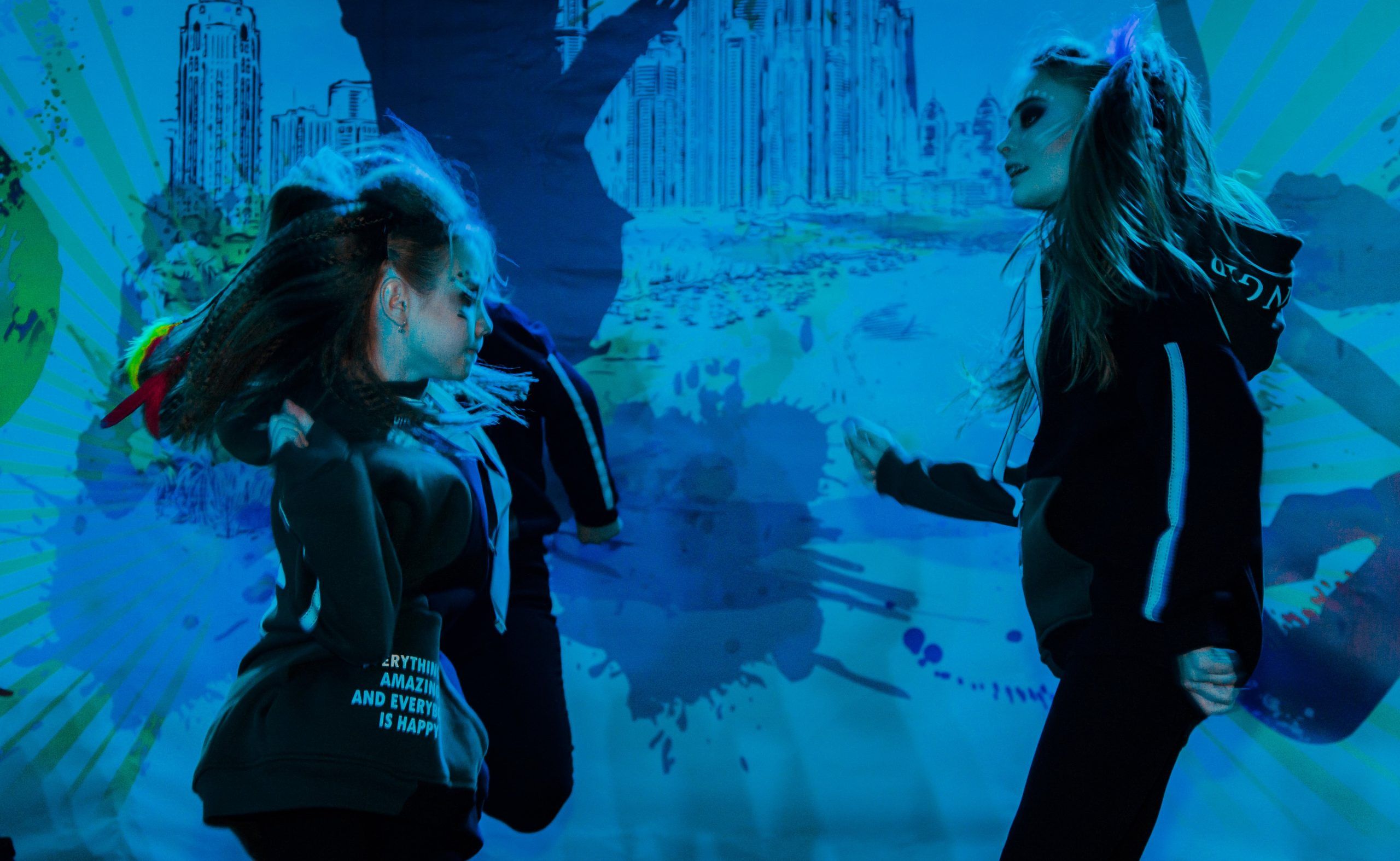 занятия танцами